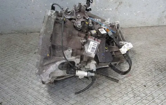KIA Xceed Manual 6 speed gearbox