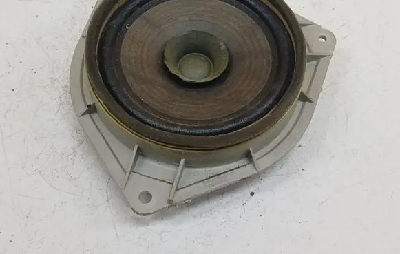 Toyota Yaris Front door speaker 8616052070