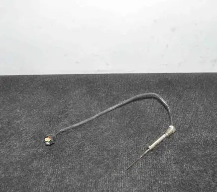 BMW X3 F25 Oil temperature sensor 8570234