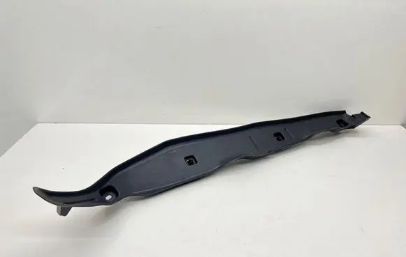 BMW X5 G05 Fender end trim 7214654 51437214654