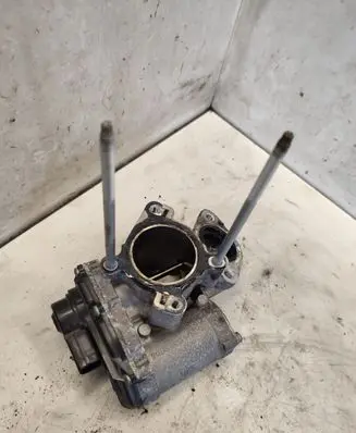Renault Trafic II (X83) EGR valve 8200797706A
