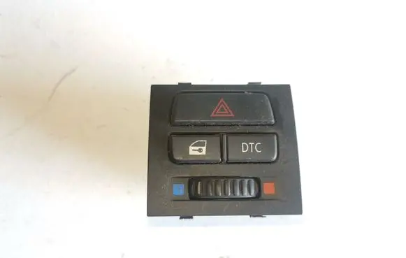 BMW 3 E90 E91 Hazard light switch 6945652 61316945652 6131694565201