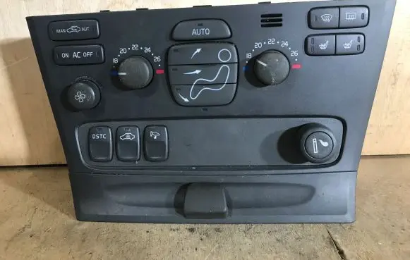 Volvo S60 Climate control unit 8691950 M6424100027 M642410