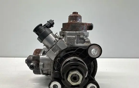 Volvo XC60 Fuel injection high pressure pump 0445010681 31372081 AD6U20467