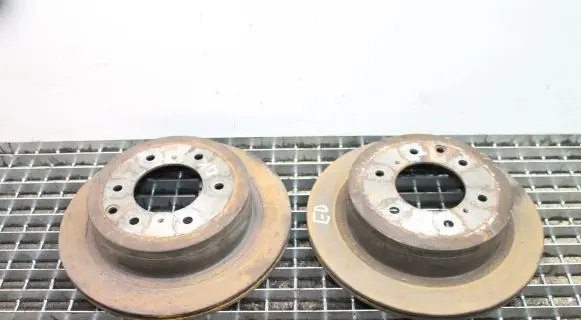 Mitsubishi Pajero Rear brake disc