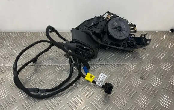 Audi A7 S7 4K8 Front door electric wing mirror 4K8857410J 4N0959578A