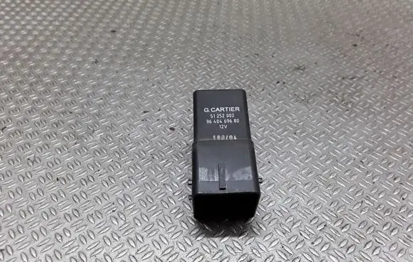 Glow plug pre-heat relay