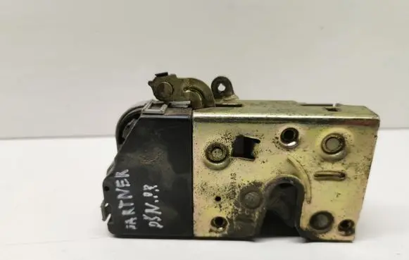 Peugeot Partner Front door lock