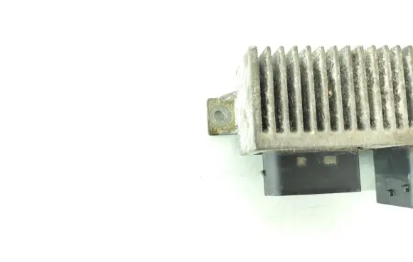 Renault Trafic III (X82) Glow plug pre-heat relay 271206395R