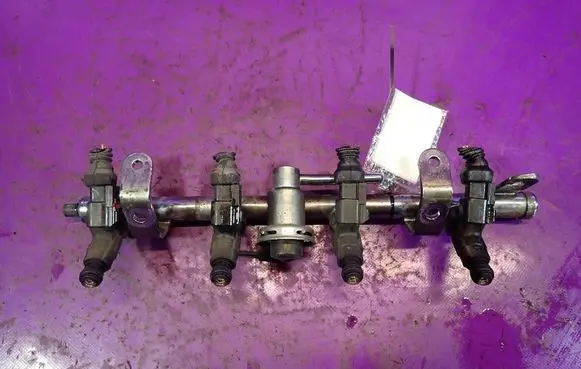 Mini One - Cooper R50 - 53 Fuel main line pipe