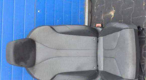 Skoda Enyaq iV Front passenger seat 