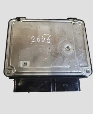 Volkswagen Golf VI Engine control unit/module 03C907309A 0261S05728