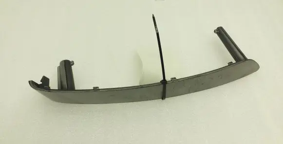 Chevrolet Captiva Front door interior handle trim C100