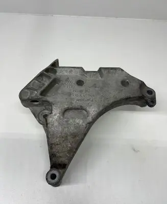 Volkswagen Golf Plus Engine mounting bracket 03L199207 V1S54V120