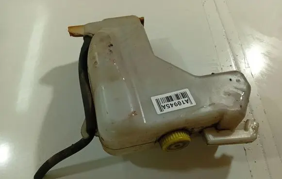 Nissan Almera Tino Coolant expansion tank/reservoir 21710BM400