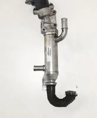 Jaguar XF X250 EGR valve cooler 4R8Q9Y43BM 4R8Q9Y43 215987660