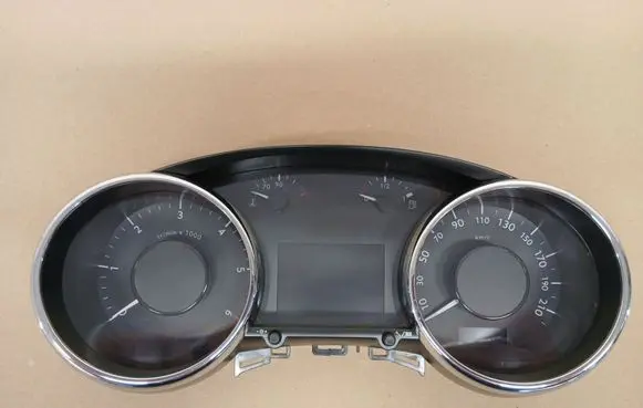 Peugeot 5008 Speedometer (instrument cluster) 9808993180