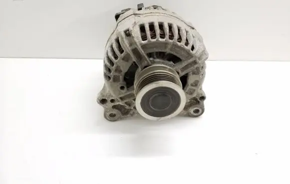 Volkswagen Jetta VI Generator/alternator 07K903023C F00MA45300