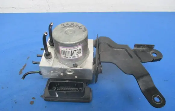Hyundai i30 ABS Pump 58920-A6310