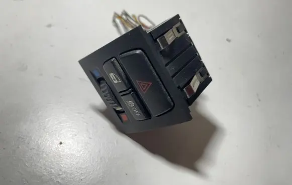 Hazard light switch