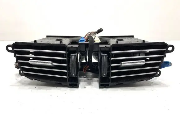 Mercedes-Benz E W212 Dashboard side air vent grill/cover trim A2128302554