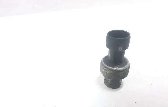 Opel Vectra C Air conditioning (A/C) pressure sensor 09131721