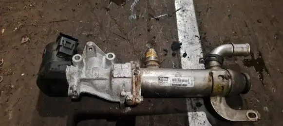 Volvo V50 EGR valve cooler 875816W