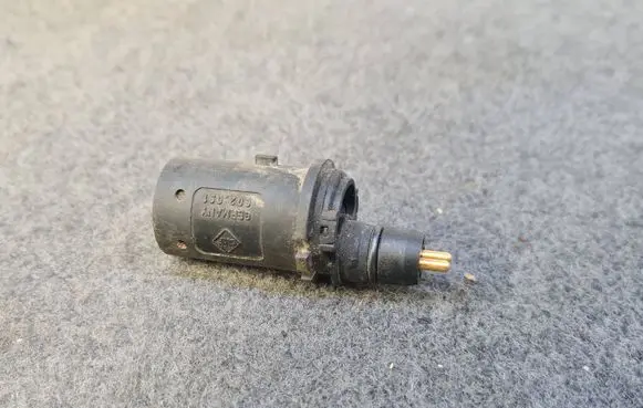 BMW 7 E38 Parking PDC sensor 8352137 6C21