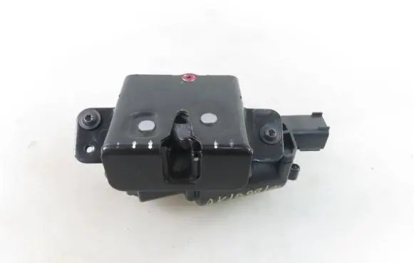 Opel Insignia A Tailgate/trunk/boot lock/catch/latch 13503467