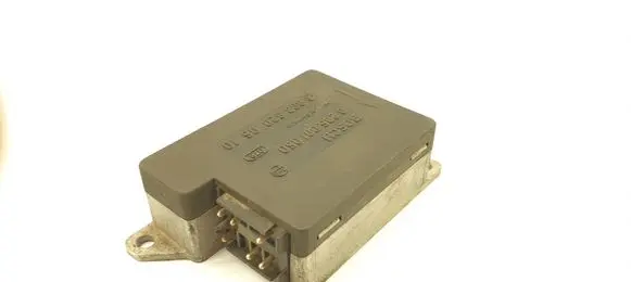 Mercedes-Benz E W124 Airbag control unit/module 0038200610 0285001050