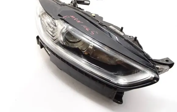 Ford Mondeo MK V Headlight/headlamp DS7313W029BE 89906733 L90002941