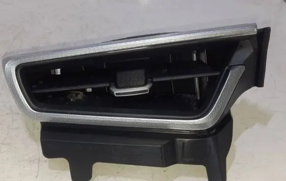 Toyota Corolla E210 E21 Dashboard side air vent grill/cover trim 5565002850 5565002840