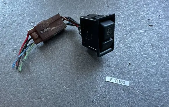 Isuzu Trooper Other switches/knobs/shifts 8944238911