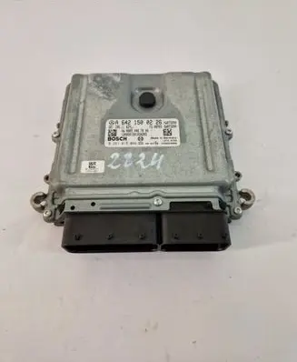 Mercedes-Benz C W204 Engine control unit/module a6421500226