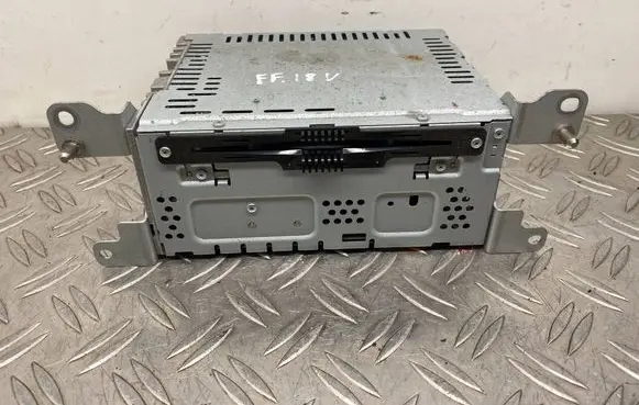 Ford Fusion II Radio/CD/DVD/GPS head unit DS7T19C107BH DS7T19C107BG