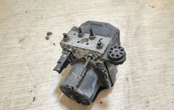 BMW 7 E65 E66 ABS Pump 6754512