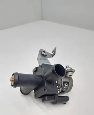 Mercedes-Benz C W205 Webasto circulation pump for autonomous heater A0005062864 67748C