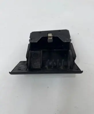 Volkswagen PASSAT B4 Car ashtray 357857961