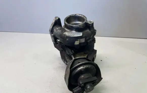 Citroen C4 I Turbo 9662301280