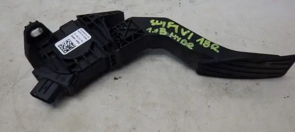 Suzuki Swift III Accelerator throttle pedal 49400-68P50
