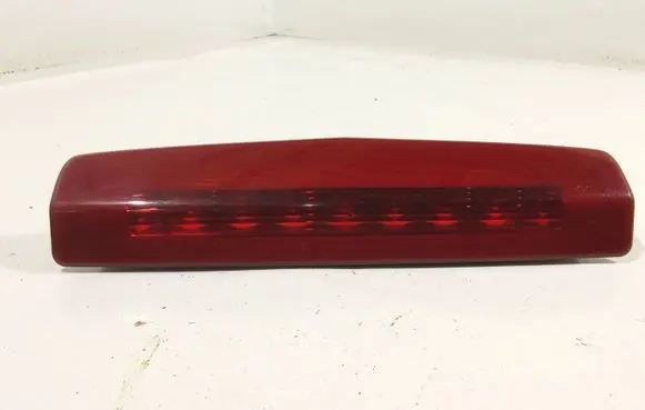 Opel Zafira B Third/center stoplight 13252463