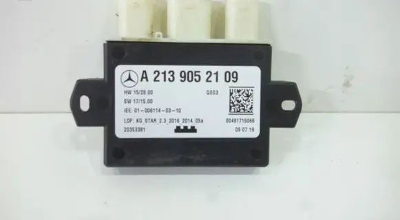 Mercedes-Benz E W213 Tailgate/trunk control unit/module A2139052109