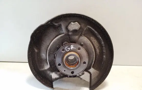 Volvo XC60 Rear wheel hub 32395005