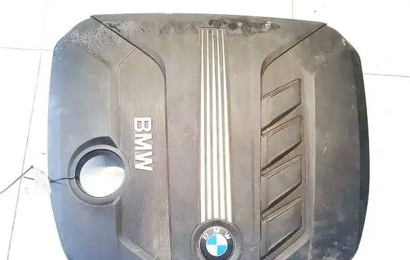 BMW 5 GT F07 Engine cover (trim) 13717802847 11252010