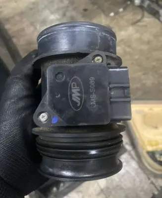 Volvo V70 Mass air flow meter