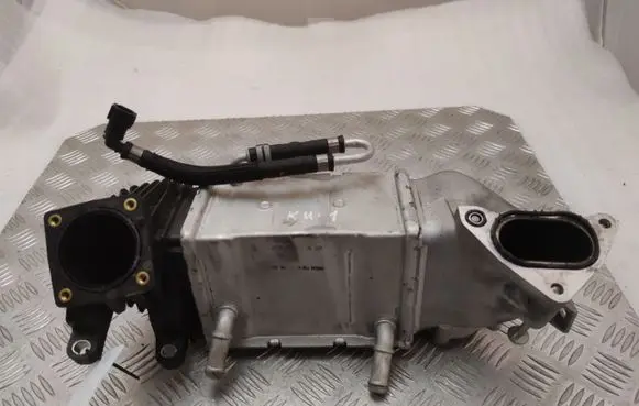 Ford Kuga III Intercooler radiator HG9Q6C896AD