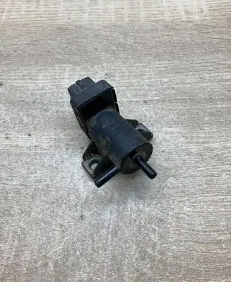 Renault Megane III Turbo solenoid valve 7700113709
