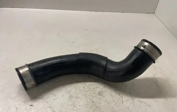 Mercedes-Benz E AMG W211 Intercooler hose/pipe A2115282082