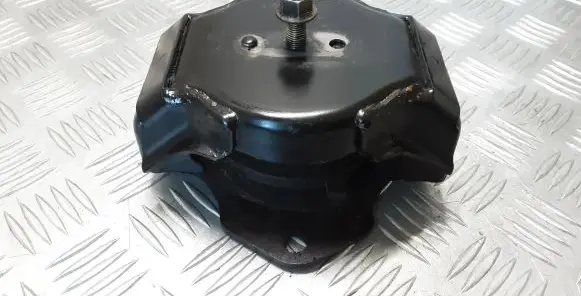 Mitsubishi Pajero Engine mount bracket AV68827