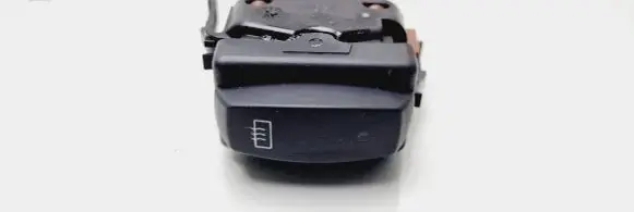 Renault Trafic II (X83) Windscreen/window heater switch 2648802